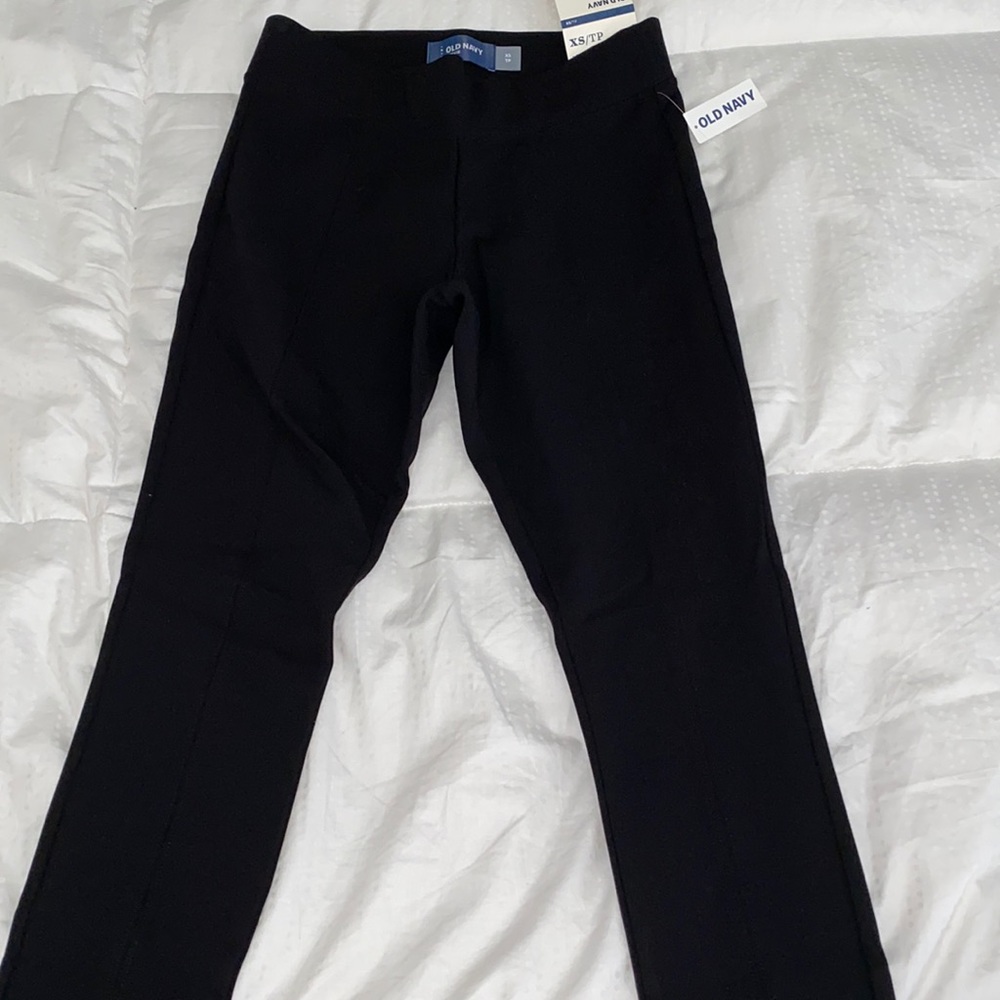 Black leggings